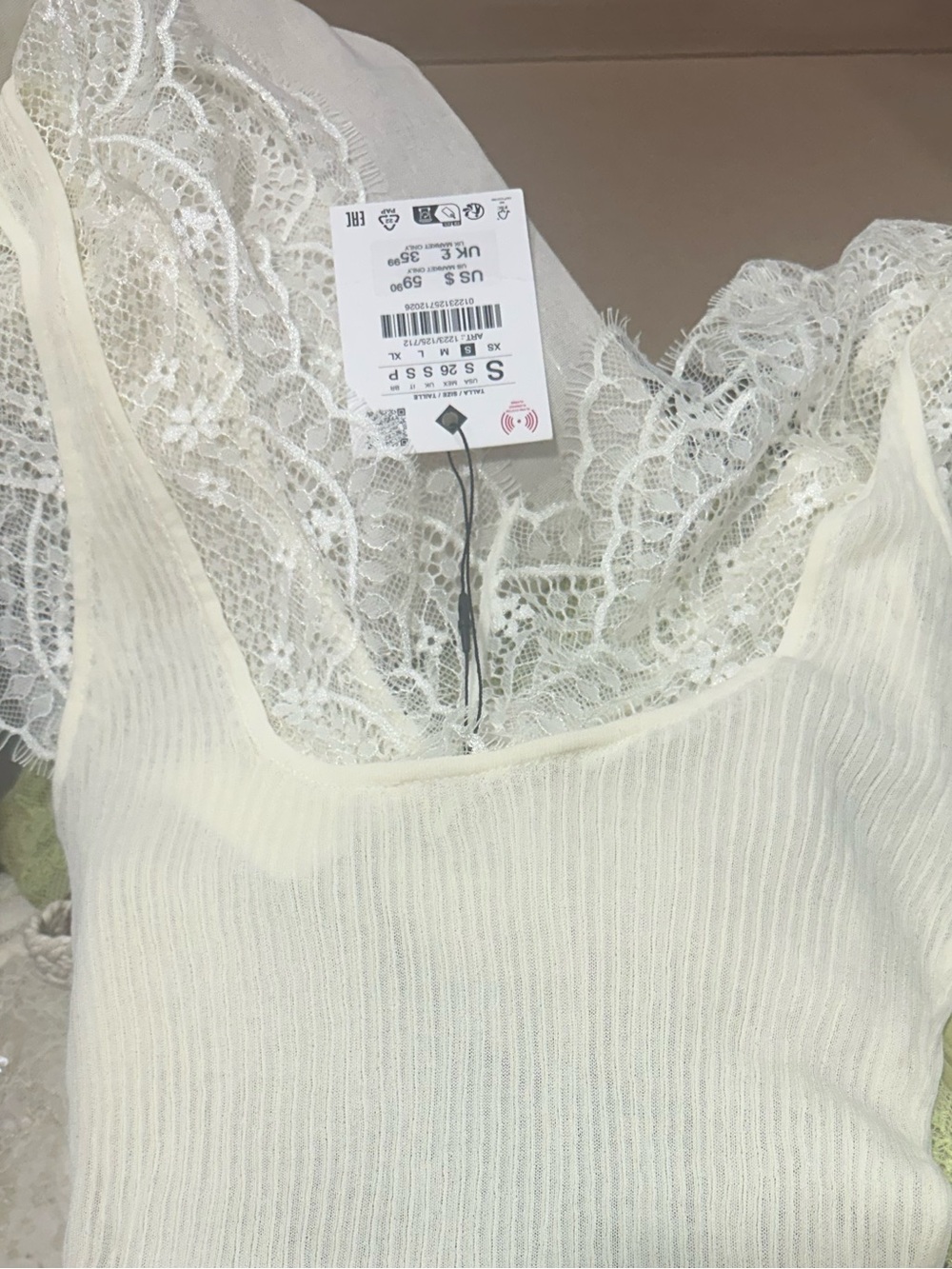 LACE KNIT TOP
Zara Cream Ribbed Lace-Trim Camisole - Picture 3 of 3